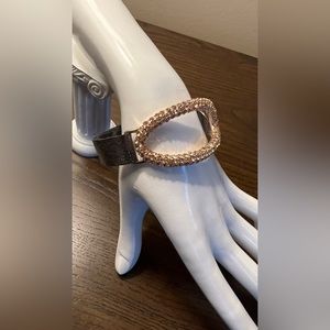 Rose gold and leather band with two snap closure options